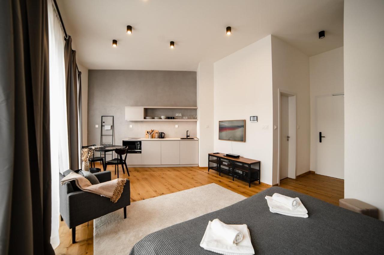 Piano Apartments - Licity Žilina Dış mekan fotoğraf